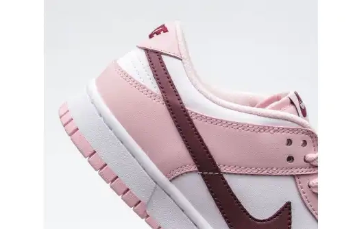 Red (GS) Pink CW1590-601 Dunk Low White Foam Nike   0702